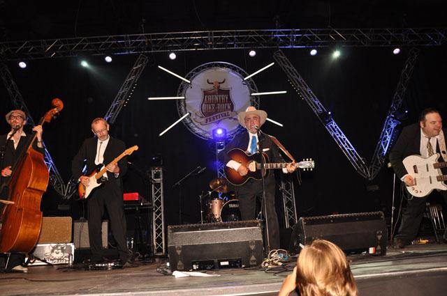 min 2012 07 07 tours 080